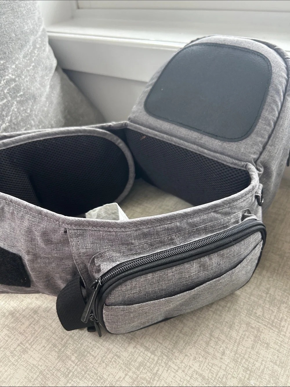 The Tushbaby™ Hip Carrier